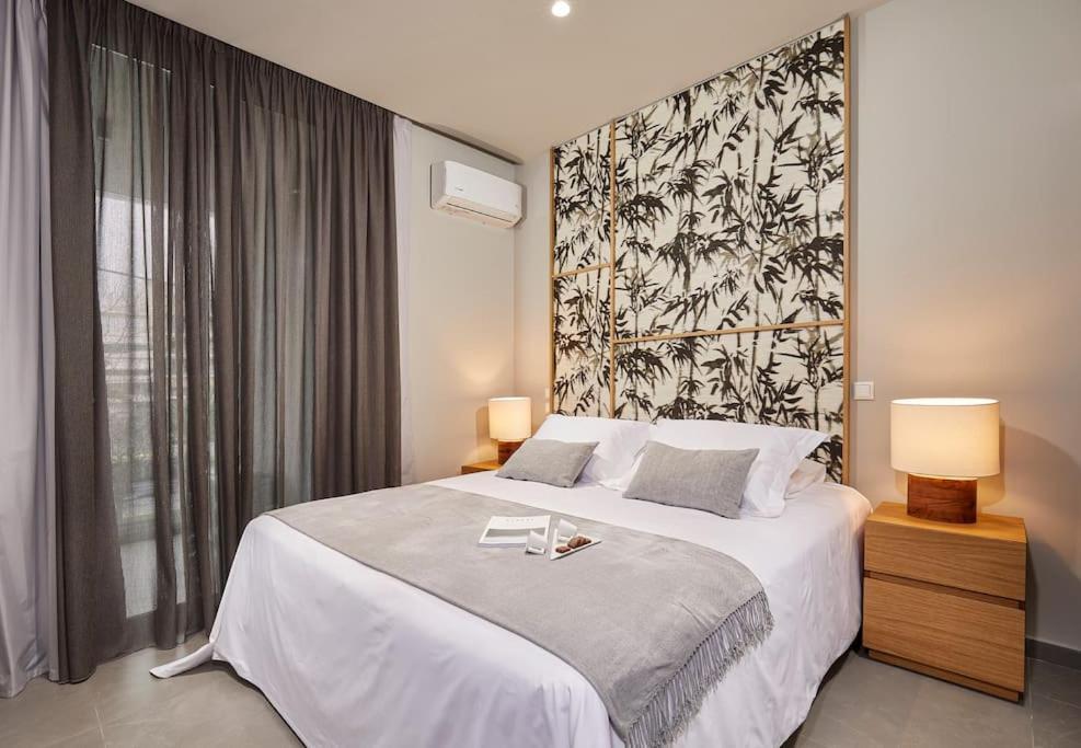 Cw Athens Riviera Suite Buitenkant foto